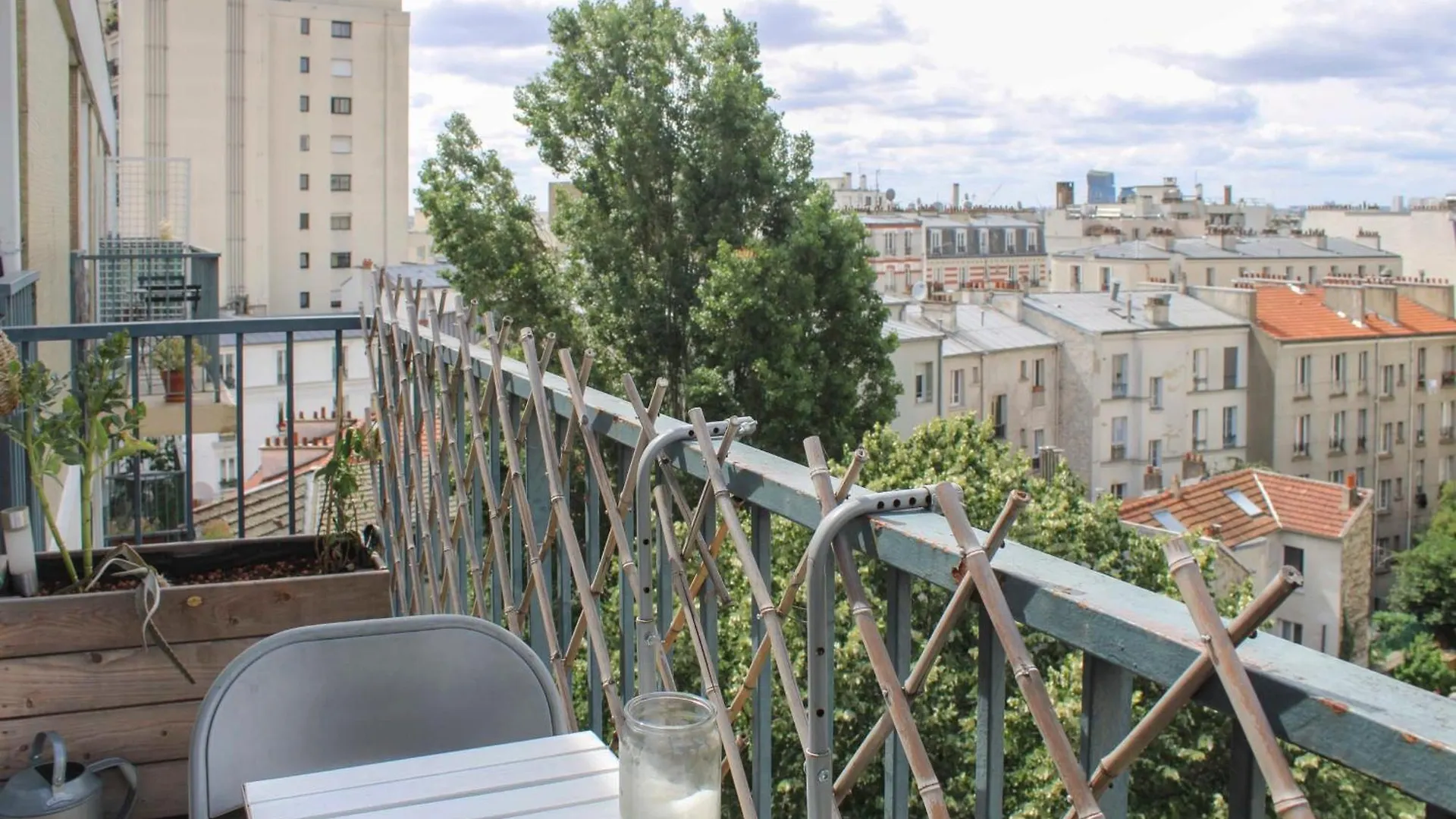 Through Apartment - Place De La Reunion Paris